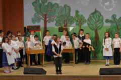 2013-04-03-Anyák napja, Májusfa állítás, Táncház