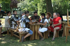 1071183_602376596473278_77951303_o